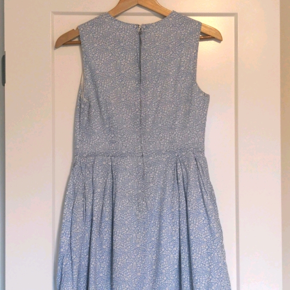 A-line Gap mini dress - Picture 2 of 3